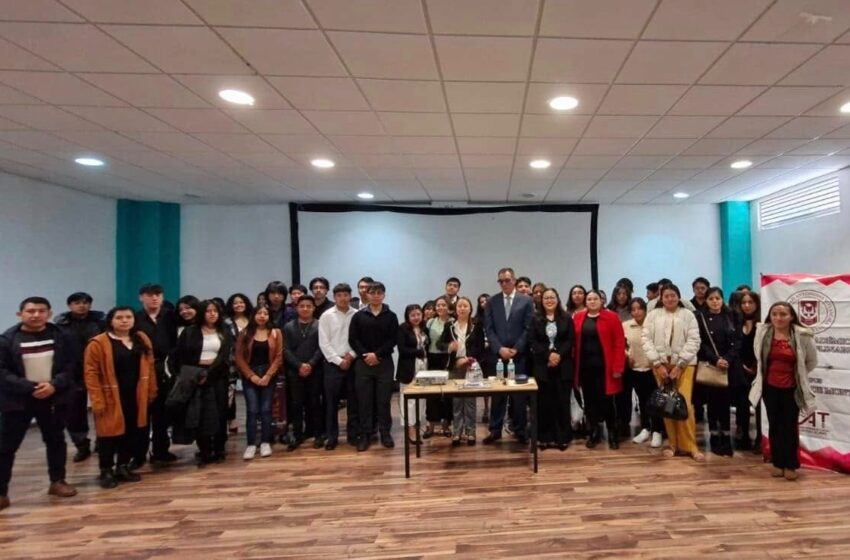  Campus San Pablo del Monte UATx organizó Jornada Académica de Administración y Emprendimiento